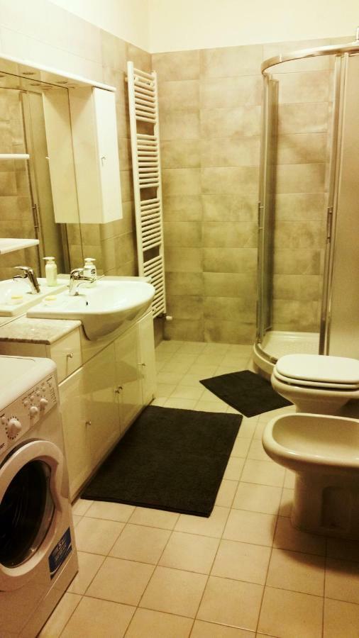 Bologna Studio Flat 111 Via Francesco Zanardi Villa ภายนอก รูปภาพ